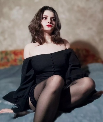 Софочка, 19 лет, 2 размер груди